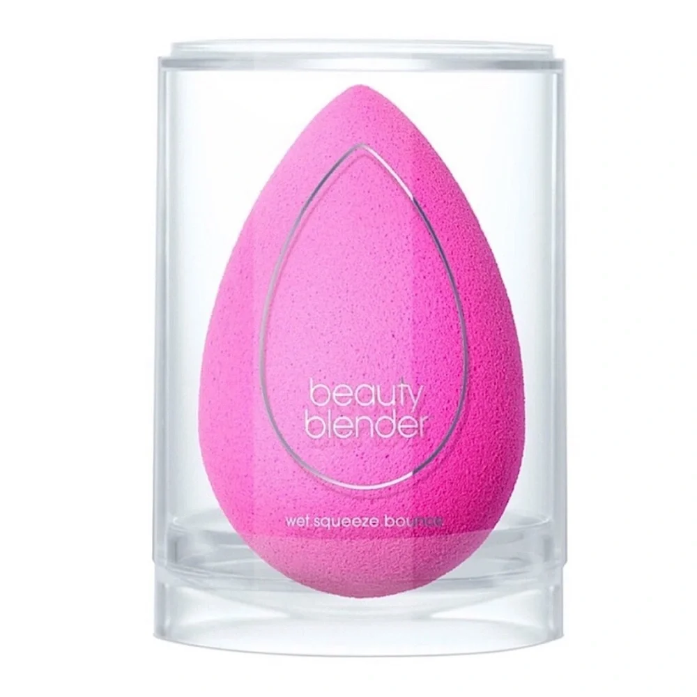 Original beautyblender Sponge in Pink and Solid Lavender Blendercleanser Set